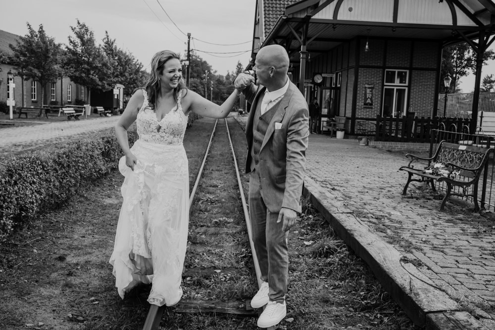 Familiefoto Remco en Celina bij Smalspoormuseum Stoomtrein Katwijk-Leiden